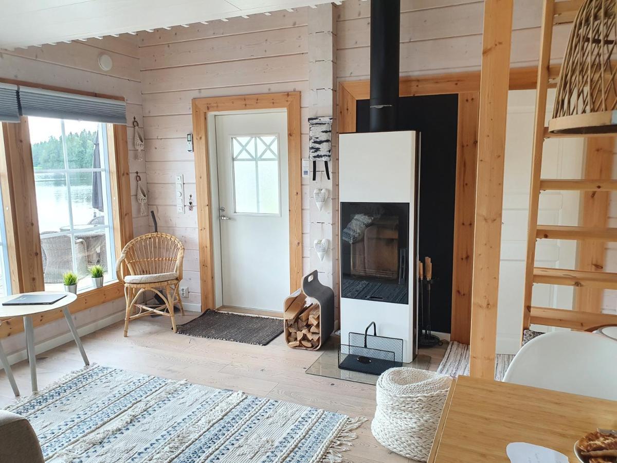 Stunning Log Cabin 45M2 On The Shore Of Kallavesi. Kuopio Exterior foto