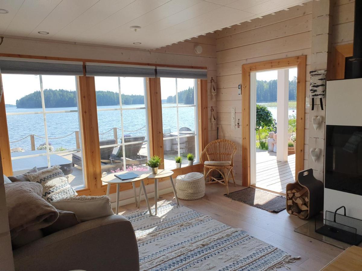 Stunning Log Cabin 45M2 On The Shore Of Kallavesi. Kuopio Exterior foto